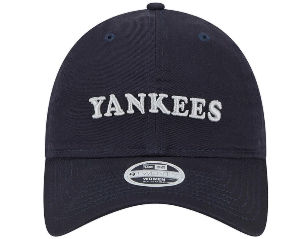 New Era Women's Navy New York Yankees Shoutout 9TWENTY Adjustable Hat - Navy/White