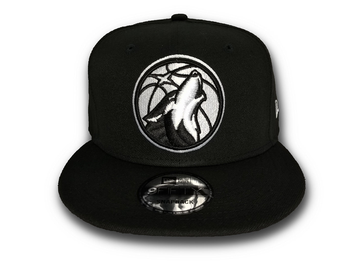 New Era Minnesota Timberwolves NBA Basic Black & White 9FIFTY Snapback Cap