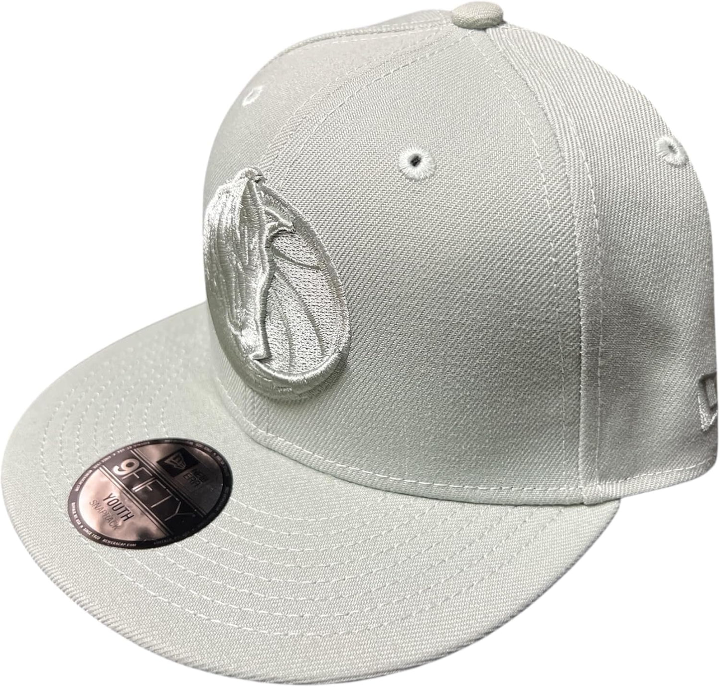 New Era Youth JR Boys Girls Dallas Mavericks 9FIFTY Snapback Hat - Light Mint Green