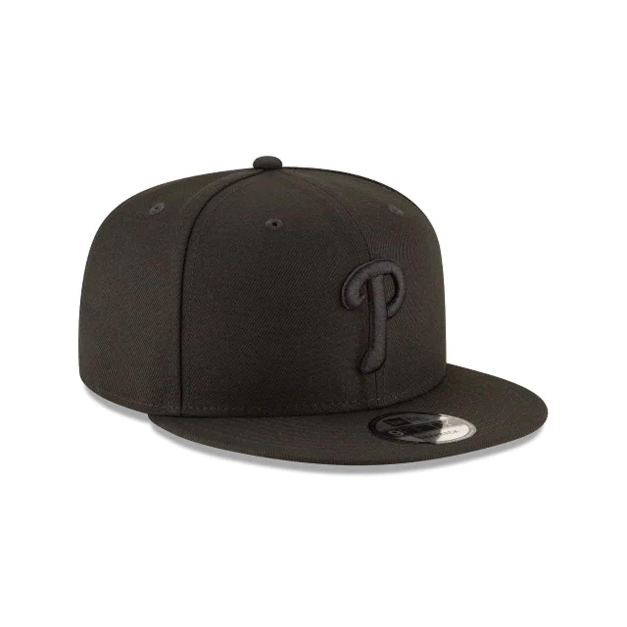 New Era mens Philladelphia Phillies Black Out Basic 9Fifty Snapback Adjustable Cap