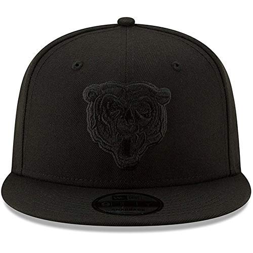 New Era Exclusive Men's Bears Chicago Adjustable Cap Hat One Size Fit Most 9Fifty Snapback/Velcro/Buckle Closure (Black On Black Throwback Classic Snapback)