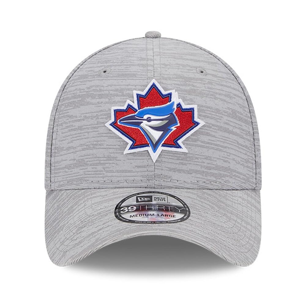 New Era Toronto Blue Jays 39THIRTY 2023 Clubhouse Stretch Fit Cap, Hat (US, Alpha, Medium, Large, Grey)