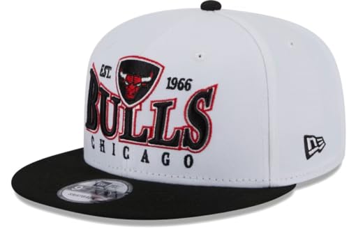 New Era 9Fifty Authentic Crest Mens Adult Snapback Hat (Chicago Bulls White/Black)
