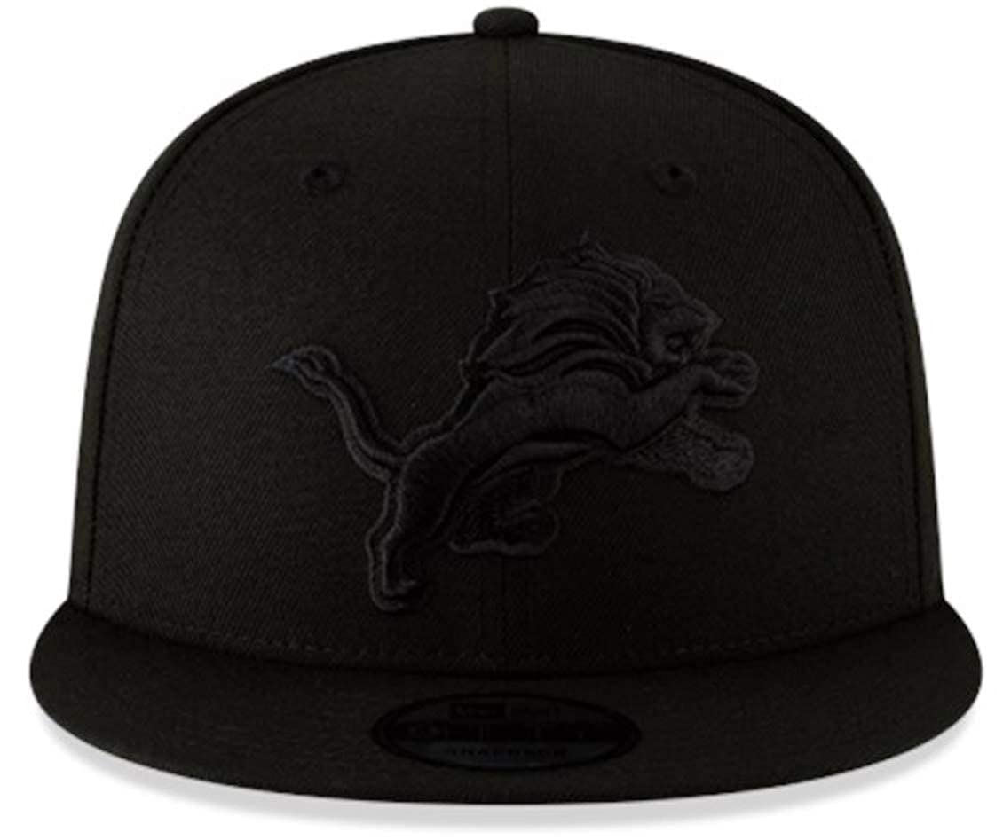 New Era Exclusive Selecition Men's Lions Motor City Adjustable Cap Hat One Size Fit Most Snapback/Velcro/Buckle Closure (US, Alpha, One Size, Black On Black)