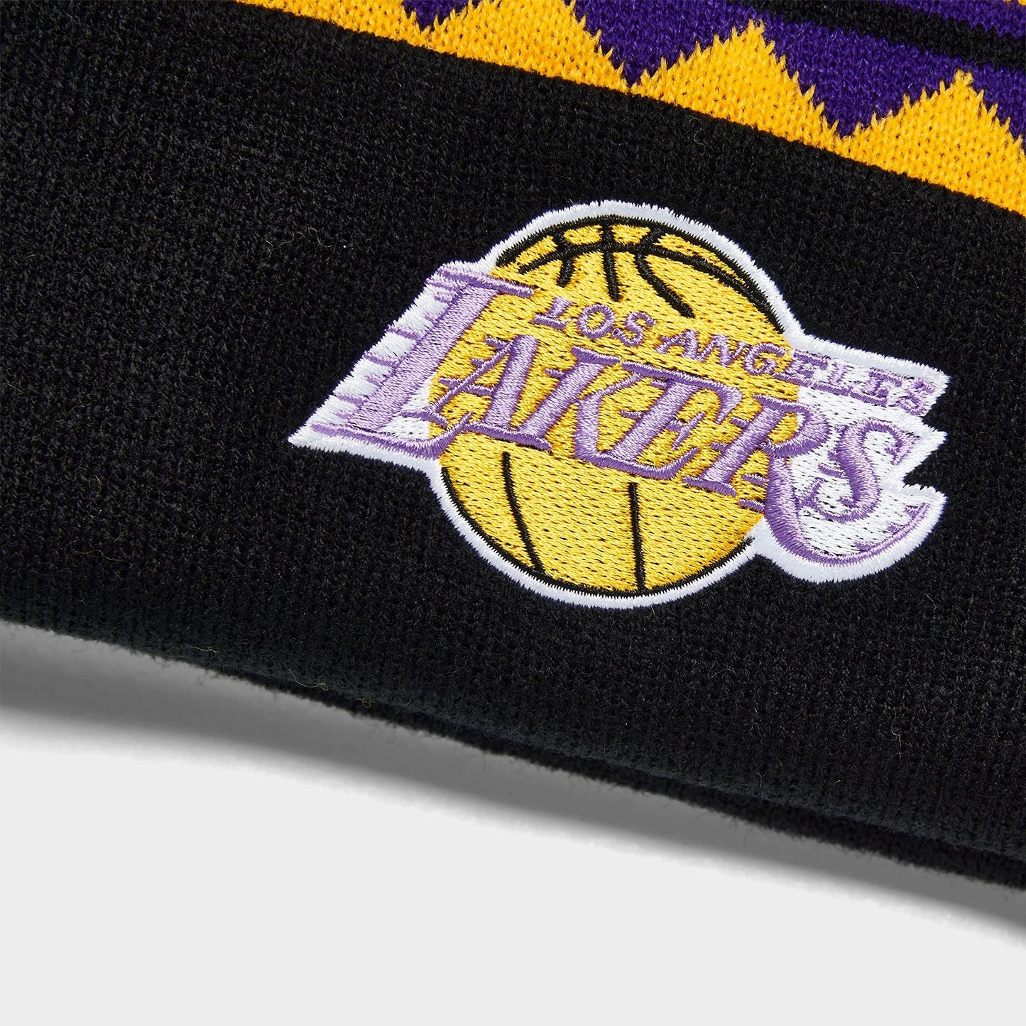 Team Isle Pom Beanie HWC Los Angeles Lakers