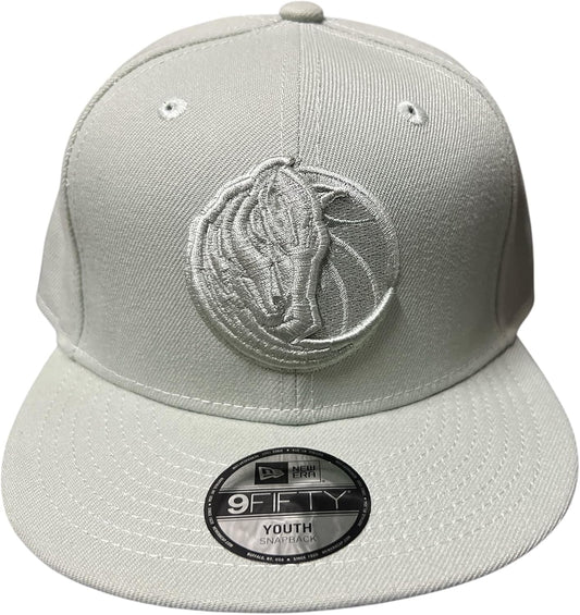 New Era Youth JR Boys Girls Dallas Mavericks 9FIFTY Snapback Hat - Light Mint Green