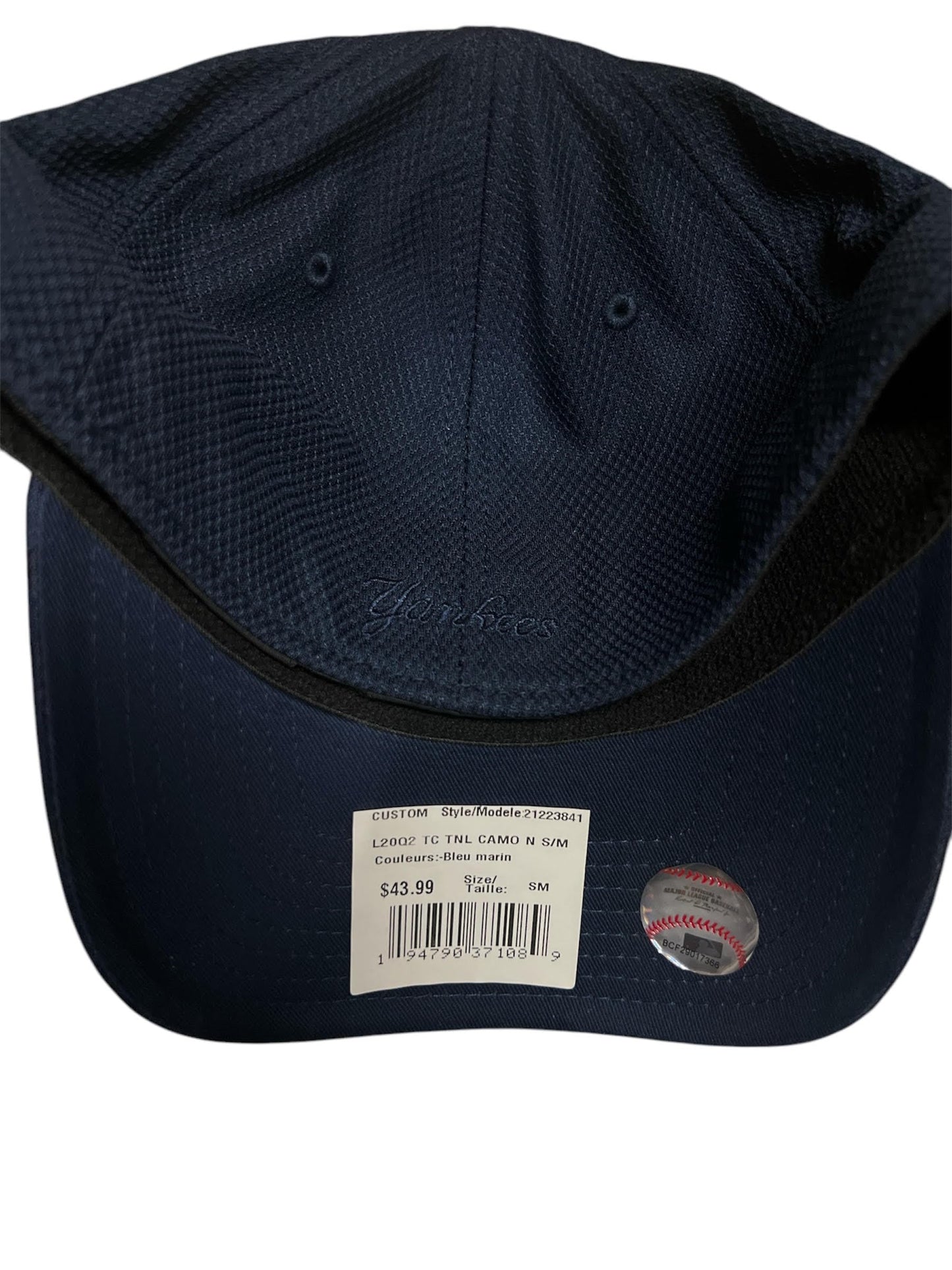 New Era Rare MLB New York Yankees Tonal Camo Blue 39THIRTY Stretch Fitted Hat Size S/M Small to Medium