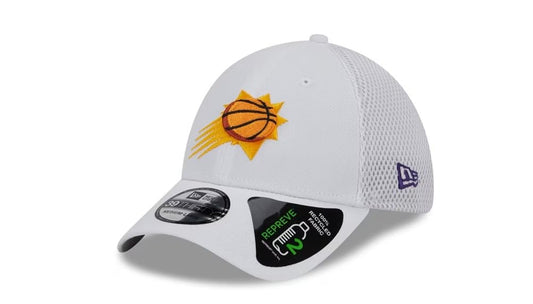 New Era Phoenix Suns Mens White Game Day Recycled 39THIRTY Flex Hat