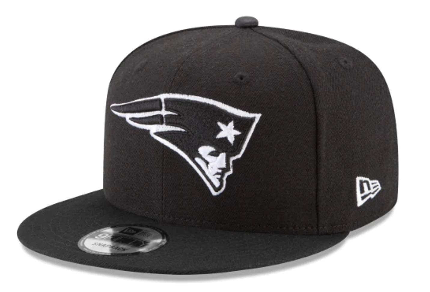 New Era Exclusive Selecition Men's Patriots Adjustable Cap Hat One Size Fit Most Snapback 9Fifty (Black/White Logo)