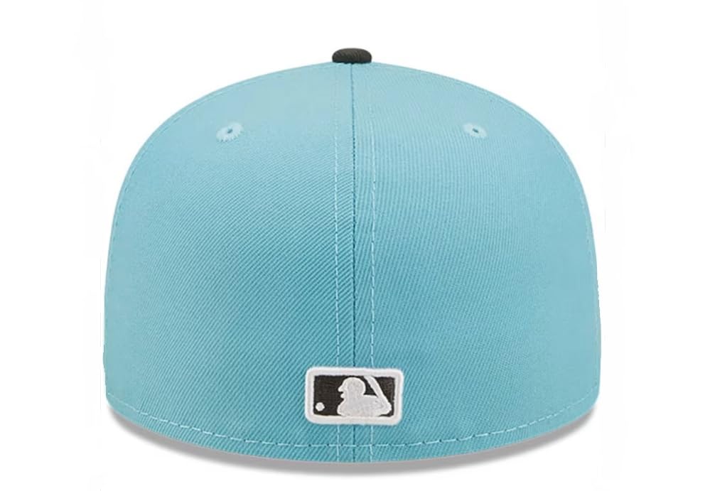 New Era Chicago Cubs Mens Blue 2T Color Pack 59FIFTY Fitted HAT (US, Numeric, 7 1/8, Light Blue/Dark Grey)