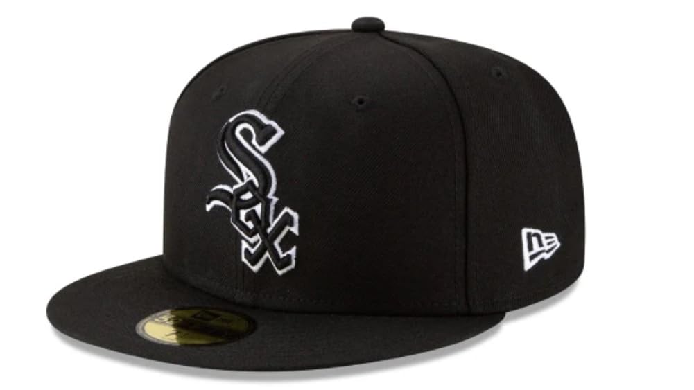 New Era Men's Chicago White Sox Black on Black White Outline B Dub 59Fifty Fitted Hat (US, Numeric, 8, Black/White)