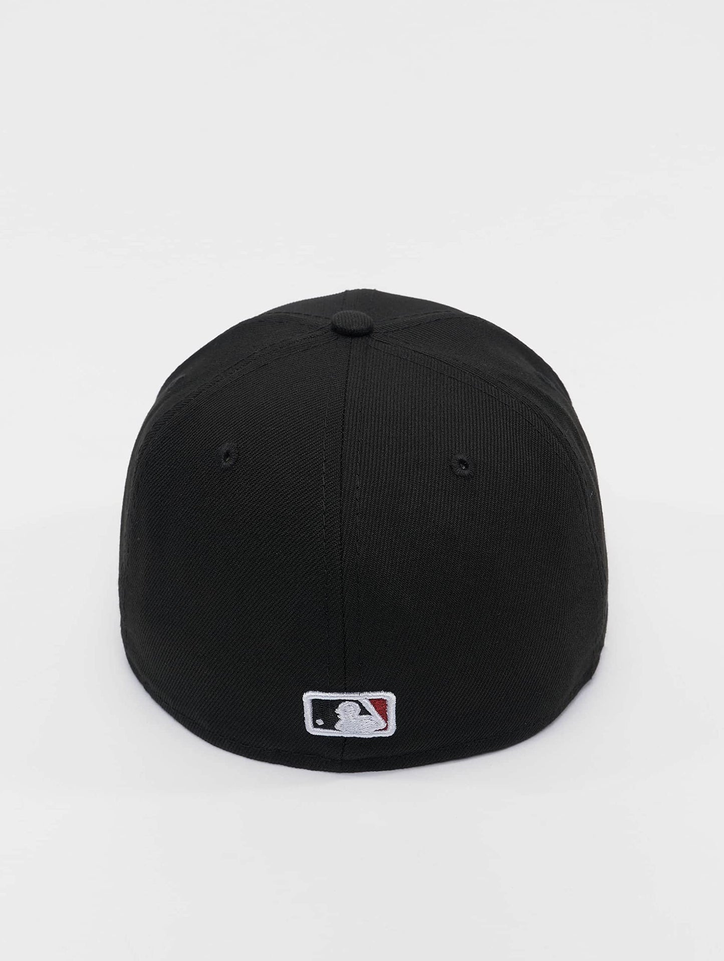New Era 59Fifty Arizona Diamondbacks AC Alternative 2022 Authentic Collection On Field Fitted Hat Black (US, Numeric, 8)